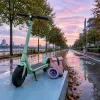 September Scooter Commute: Wet Leaves, Fading Light and the Gear Swap That Keeps You Riding