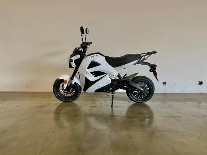 819AdGEaNYL._AC_SL1500_