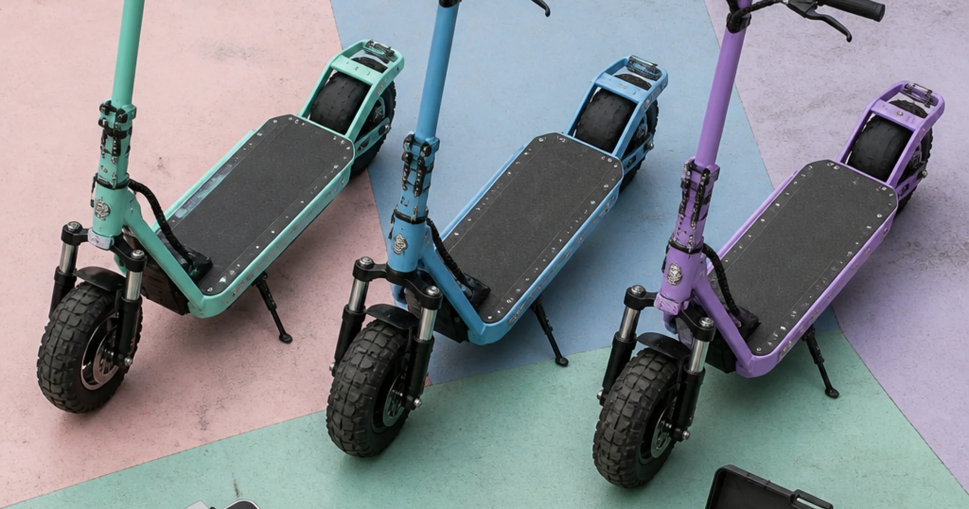 Best Electric Scooter for Heavy Riders: What Holds Up Past 250 Pounds
